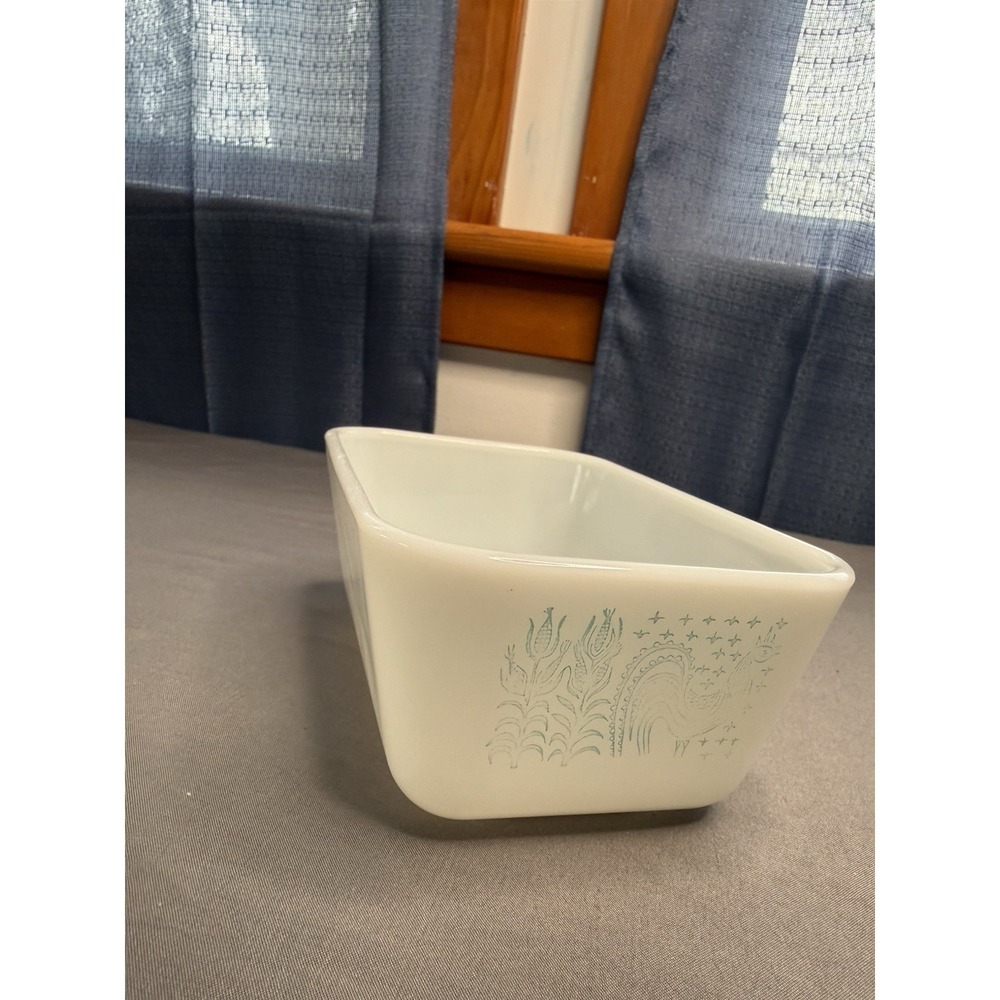 Vintage Pyrex 0502 1 1/2 Pt Amish Butterprint Refrigerator Dish Turquoise NO LID